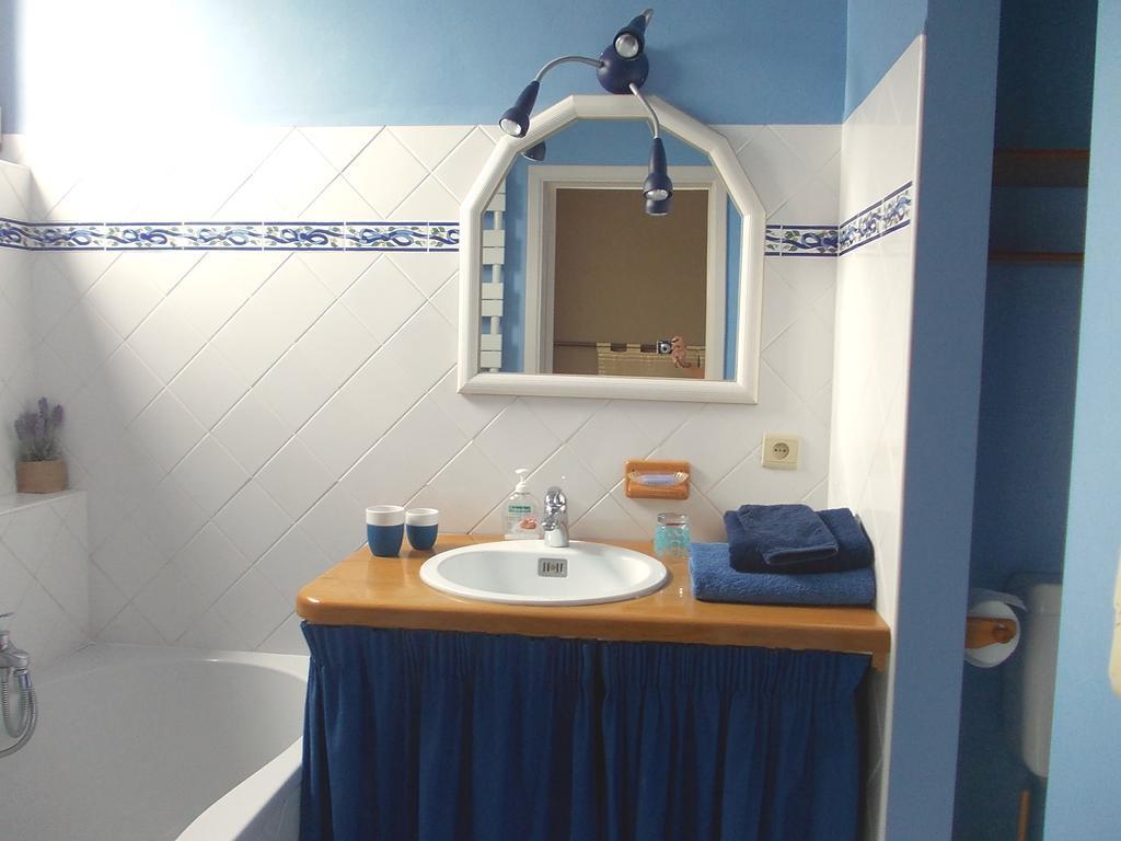 B&B Chambre Chocolat Woluwe-Saint-Lambert Rom bilde